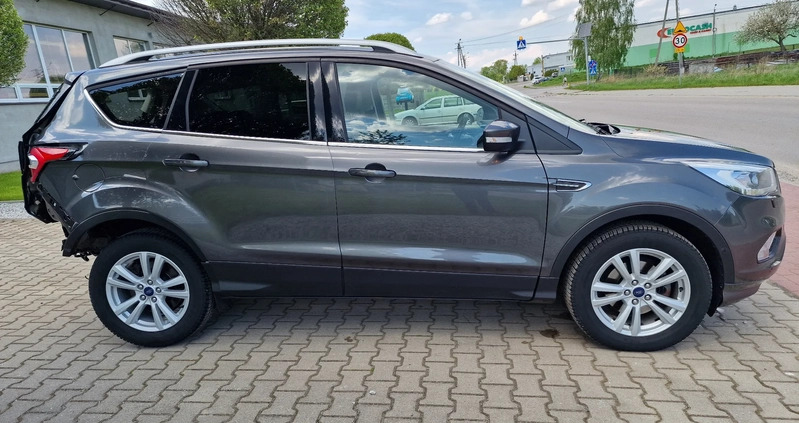 Ford Kuga cena 42900 przebieg: 67000, rok produkcji 2017 z Ryki małe 137